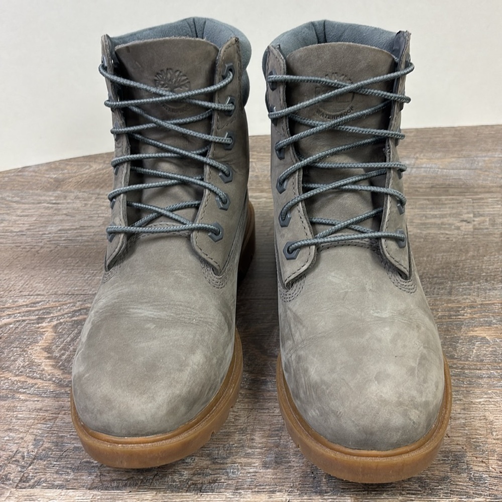 Timberland LINDENWOOD Women’s Grey Nubuck Waterproof Boots A1ZSE Size 7 - Picture 2 of 10